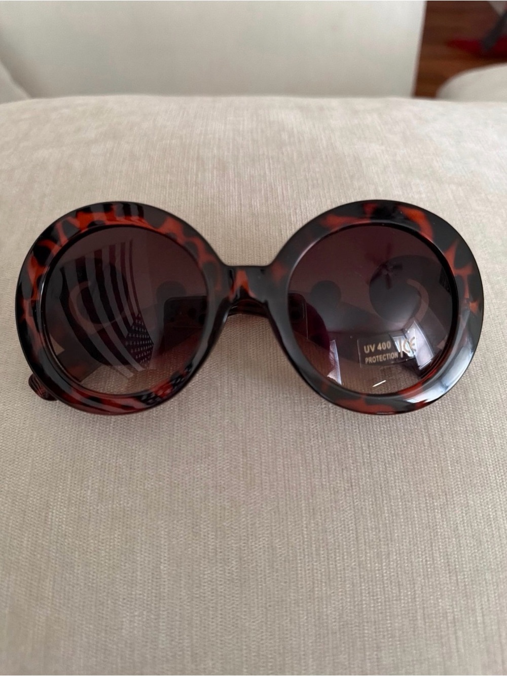Tortoiseshell Round Sunglasses - Brown Lens